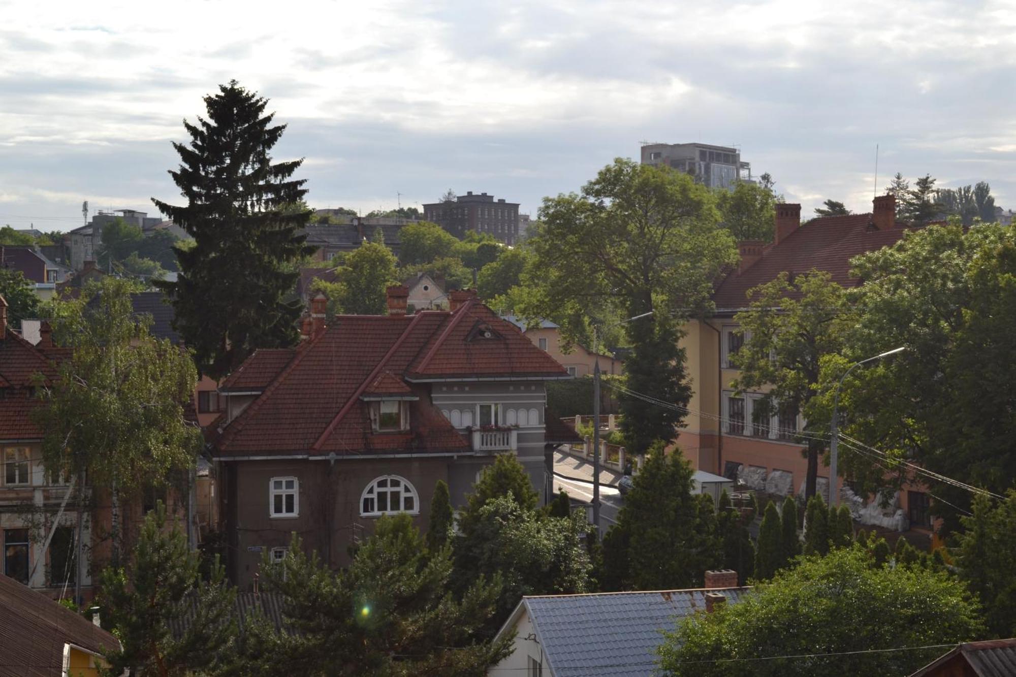 Park Gate Apartment Černivci Esterno foto